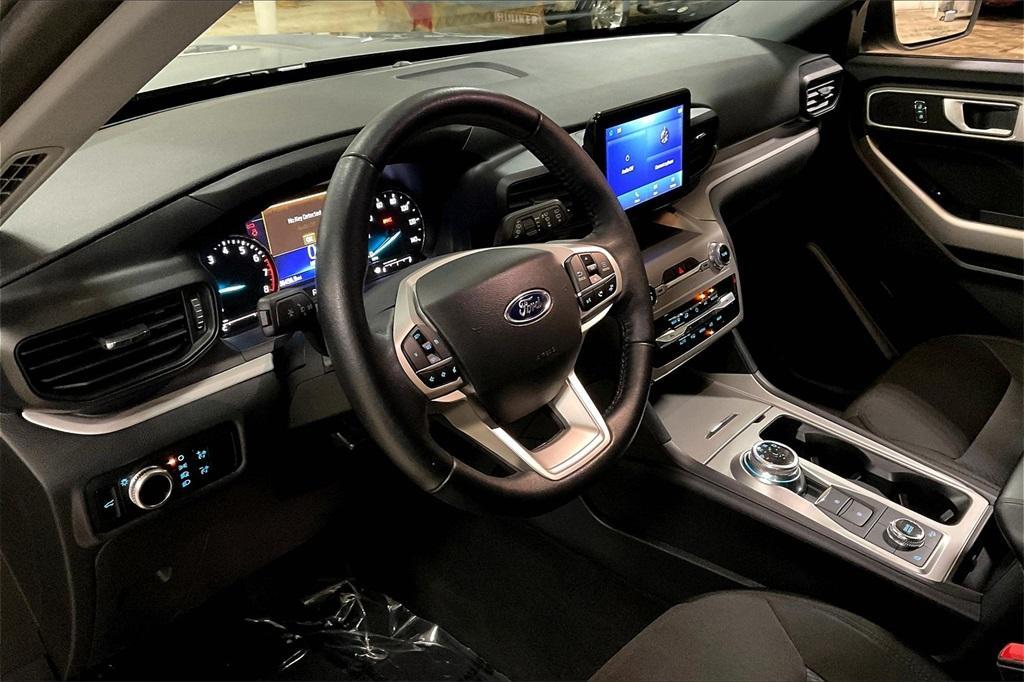 used 2023 Ford Explorer car, priced at $30,871