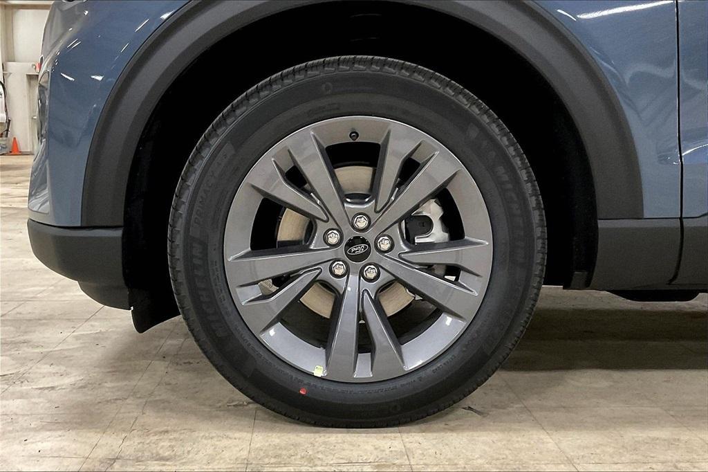 new 2026 Ford Explorer car, priced at $48,123