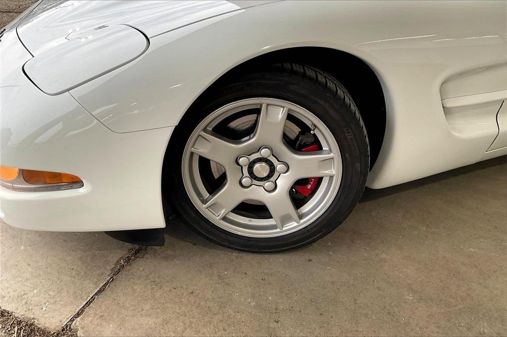 used 1998 Chevrolet Corvette car, priced at $13,925