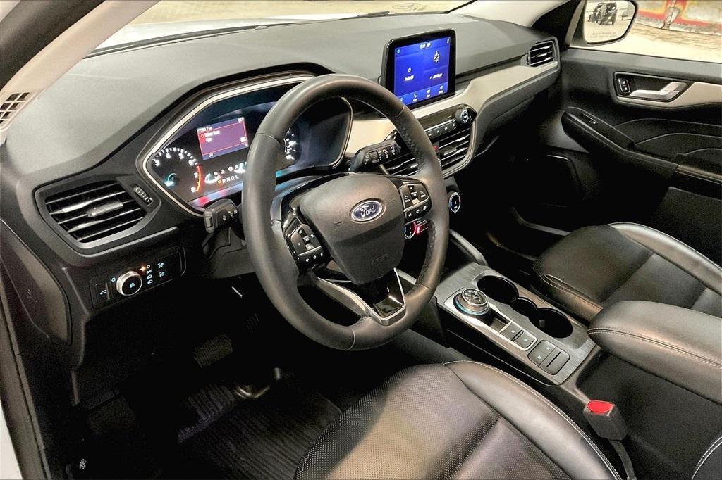 used 2022 Ford Escape car, priced at $23,614