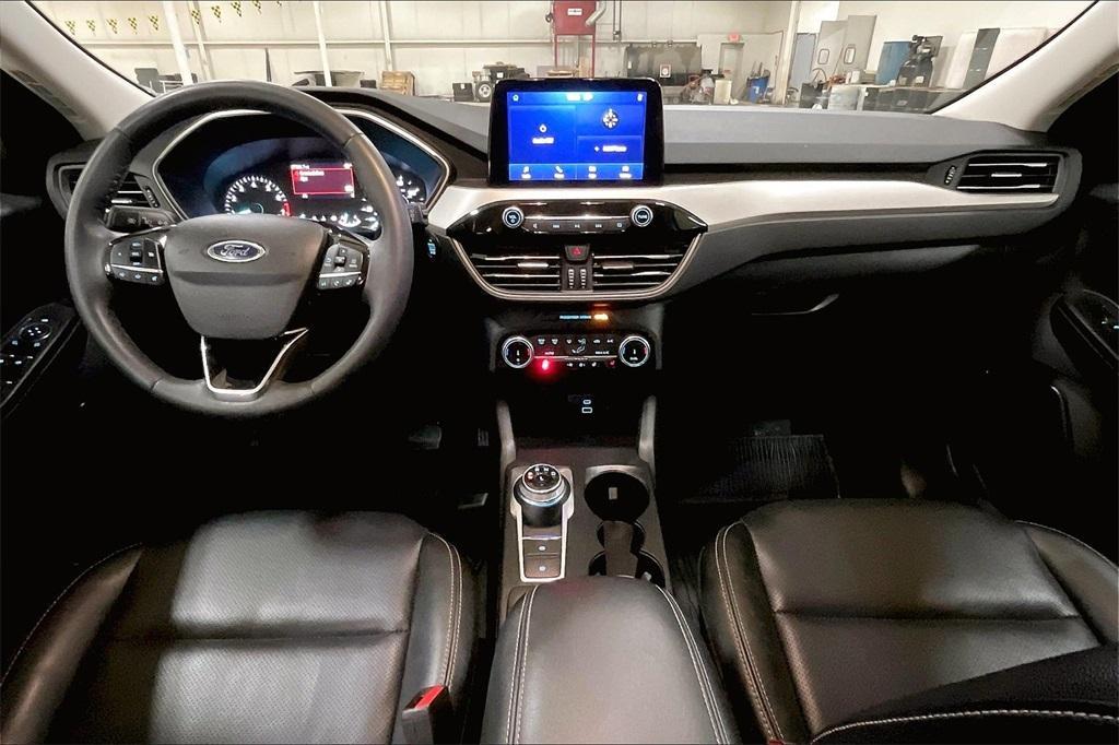 used 2022 Ford Escape car, priced at $23,614