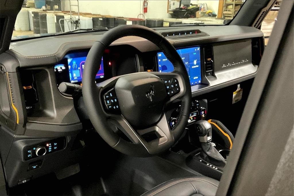 new 2024 Ford Bronco car, priced at $60,652