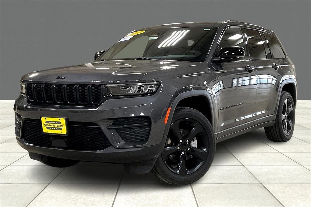 used 2023 Jeep Grand Cherokee car, priced at $32,890
