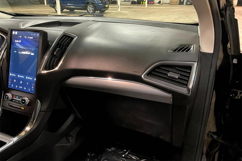 used 2021 Ford Edge car, priced at $23,137
