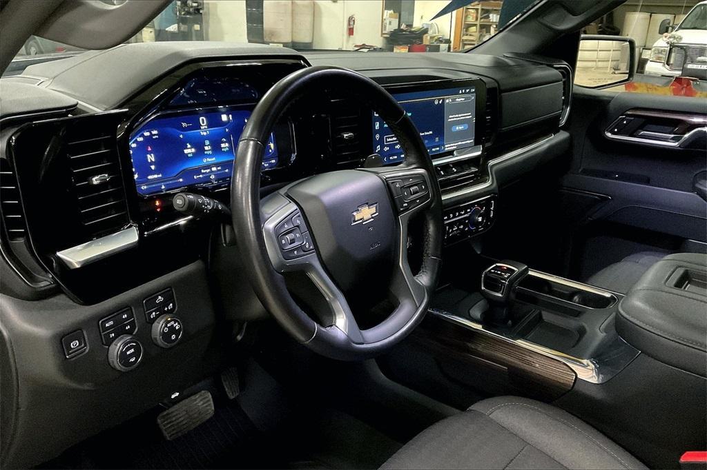 used 2022 Chevrolet Silverado 1500 car, priced at $37,570