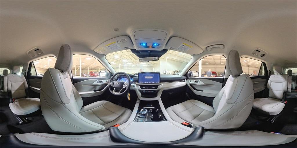 new 2025 Ford Explorer car, priced at $45,971