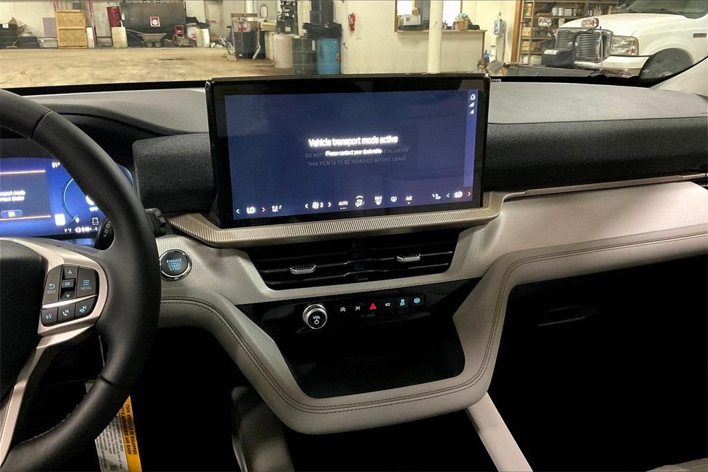 new 2025 Ford Explorer car, priced at $45,971