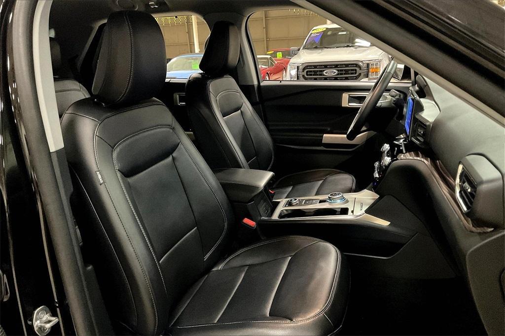 used 2024 Ford Explorer car, priced at $41,313