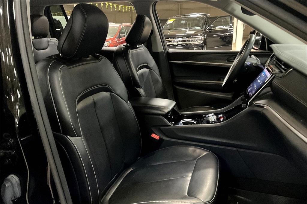 used 2022 Jeep Grand Cherokee L car, priced at $32,418