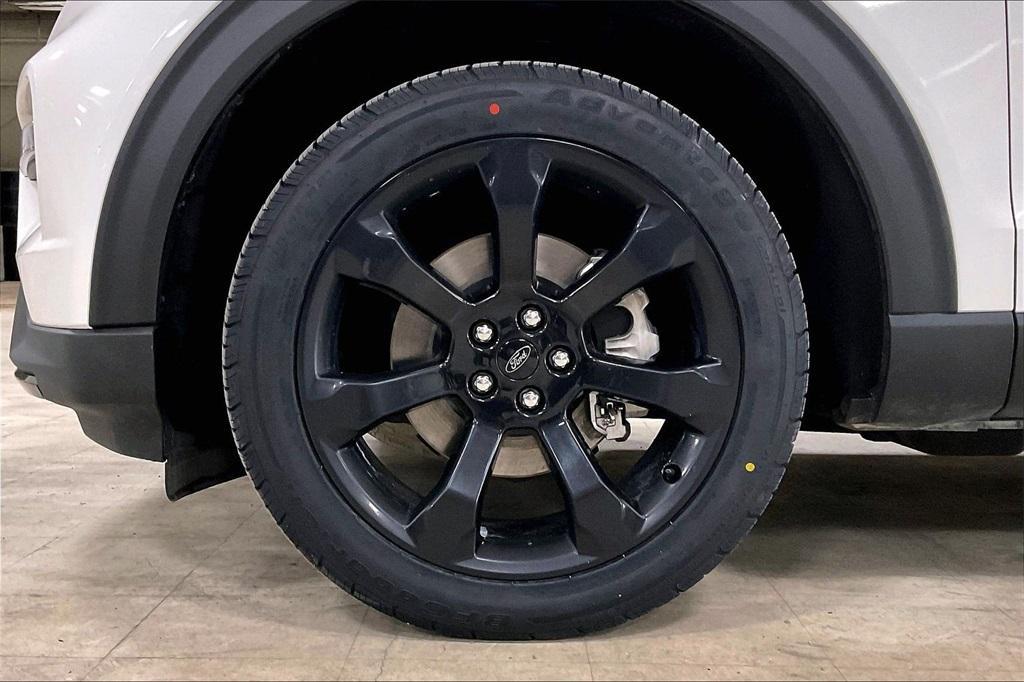 used 2023 Ford Explorer car, priced at $30,985