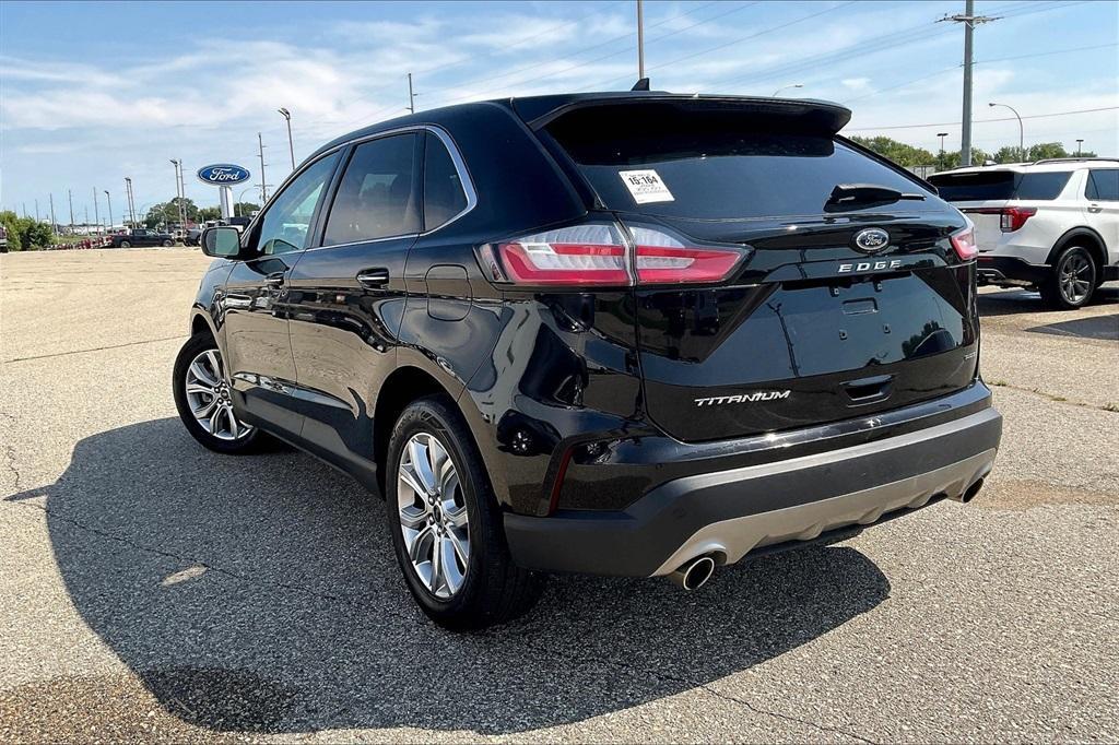 used 2024 Ford Edge car, priced at $29,526