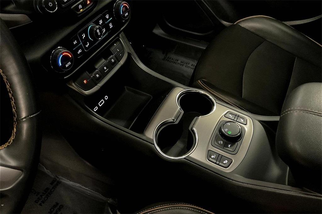 used 2023 GMC Terrain car, priced at $24,871