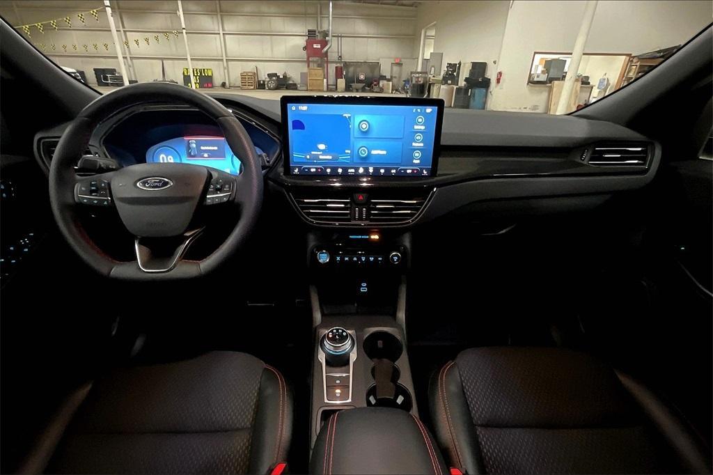 used 2023 Ford Escape car, priced at $29,369