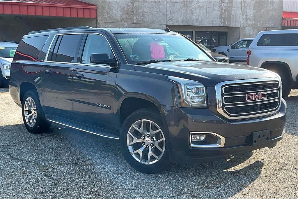 used 2015 GMC Yukon XL car, priced at $11,500