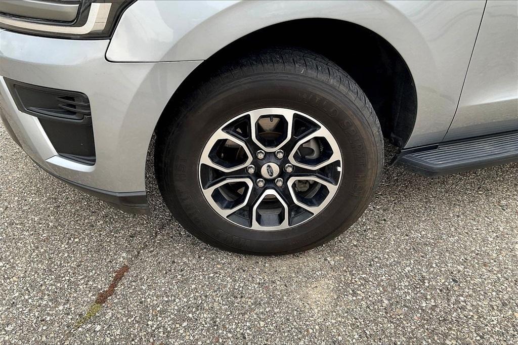 used 2024 Ford Expedition Max car, priced at $46,313