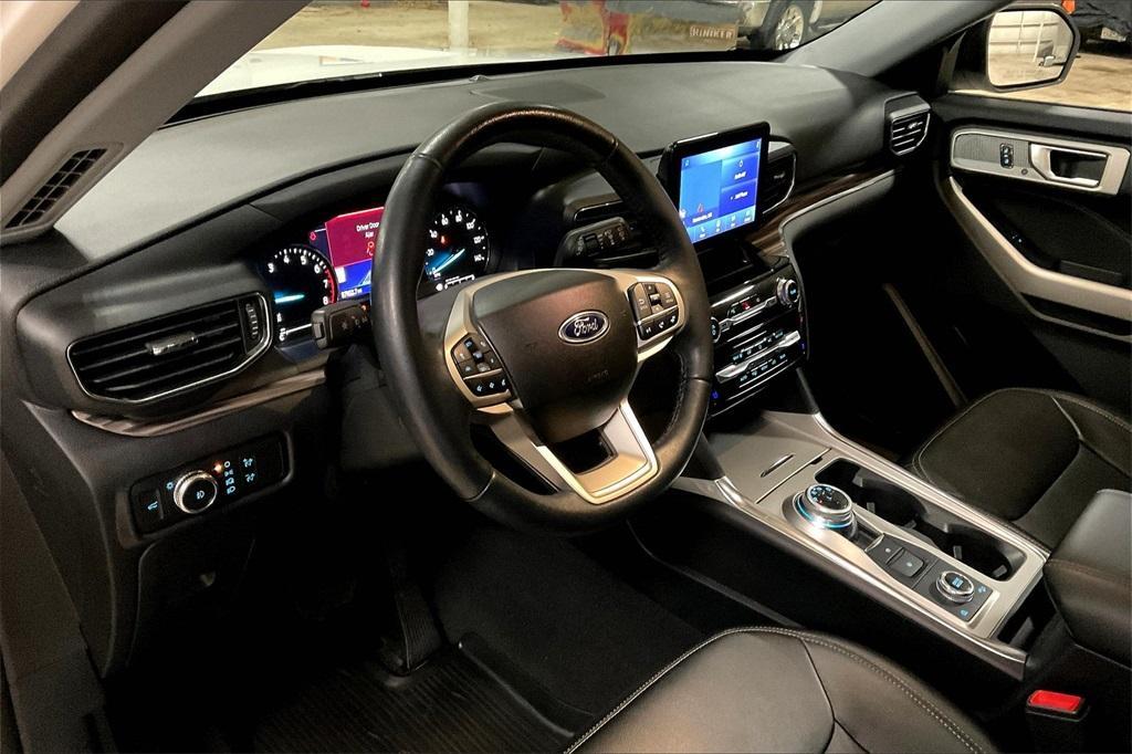 used 2022 Ford Explorer car, priced at $30,818