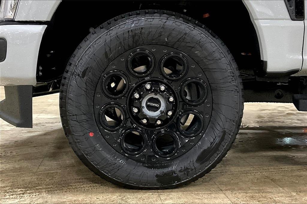 new 2025 Ford F-350 car, priced at $72,497