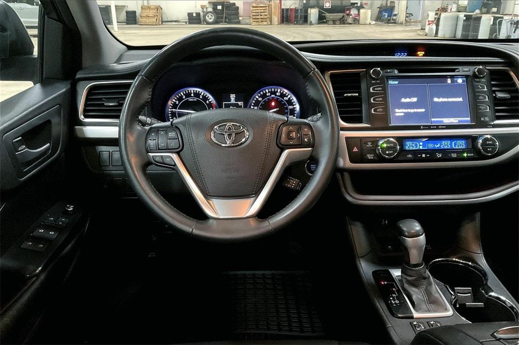 used 2016 Toyota Highlander car, priced at $18,801