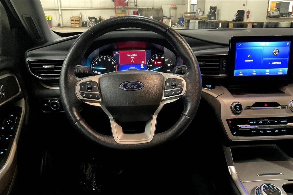 used 2023 Ford Explorer car, priced at $28,954