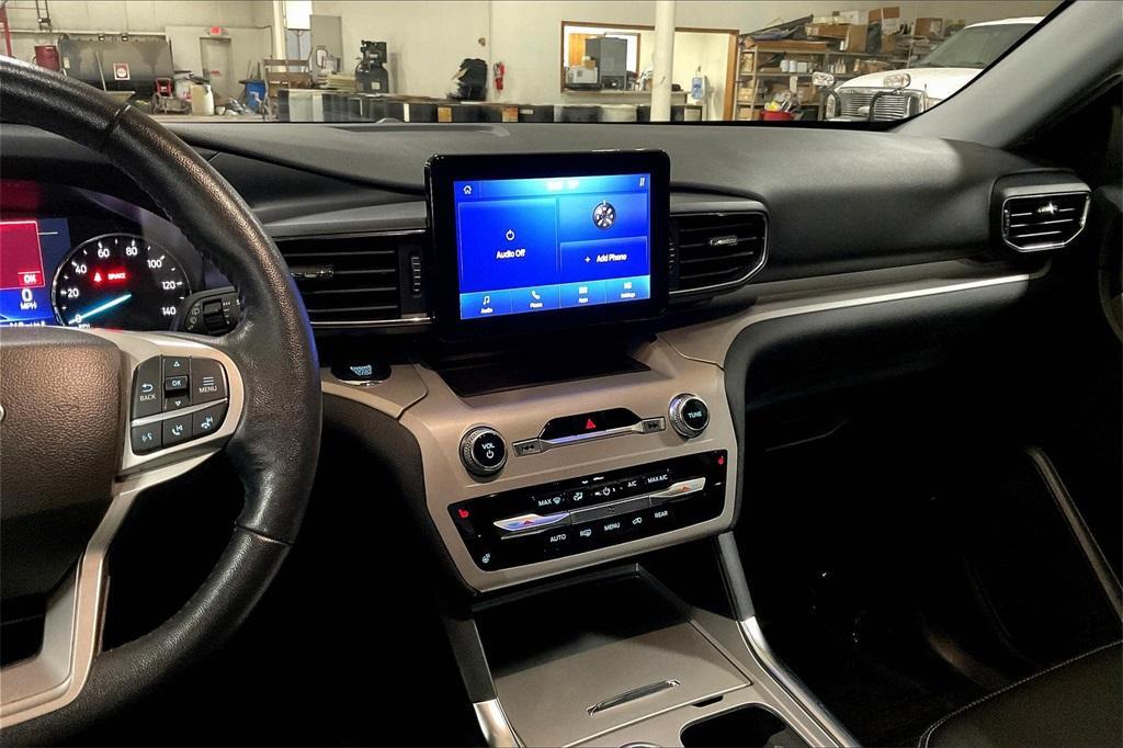 used 2023 Ford Explorer car, priced at $28,954