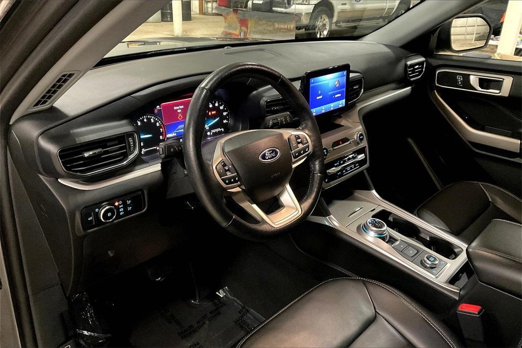 used 2023 Ford Explorer car, priced at $28,954