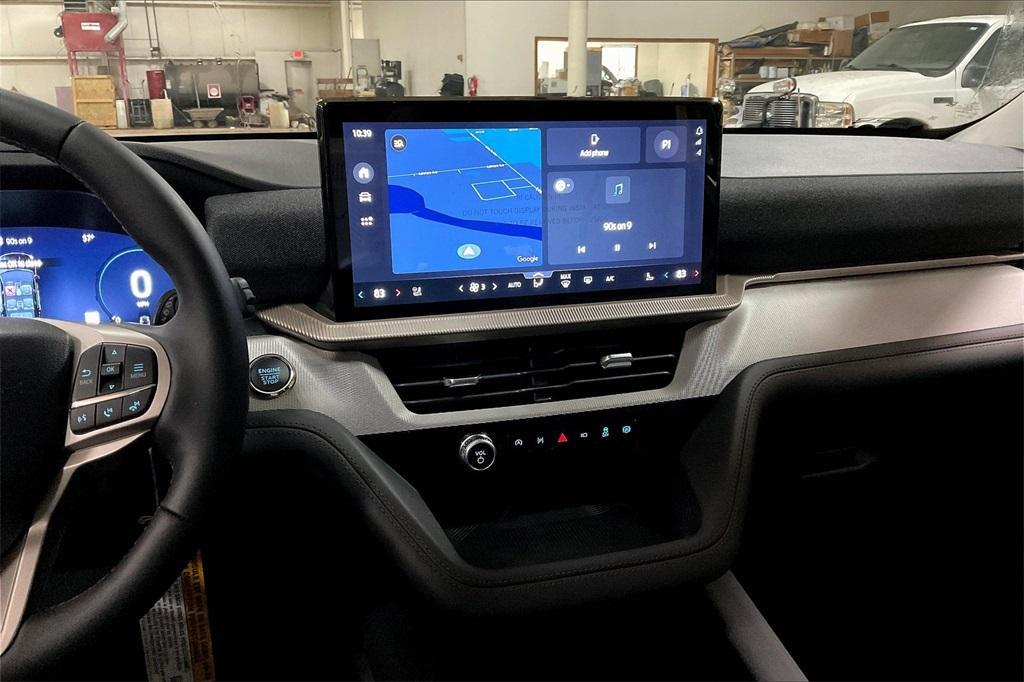 new 2025 Ford Explorer car, priced at $45,633