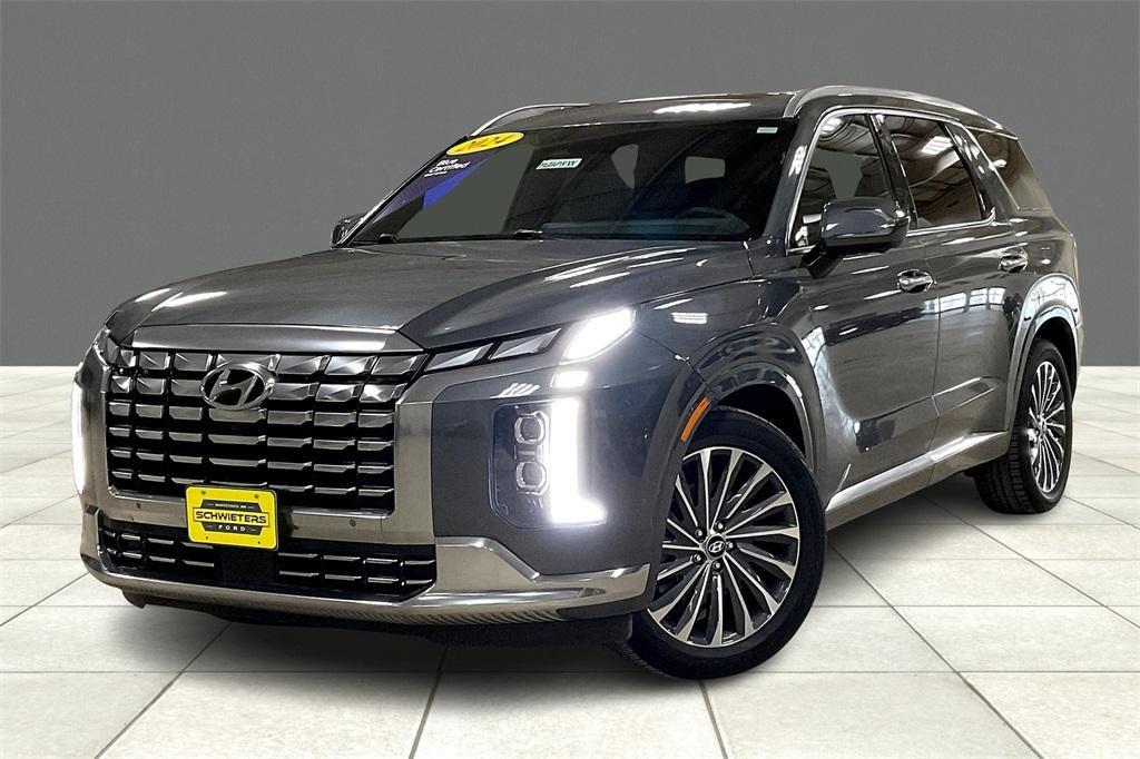 used 2024 Hyundai Palisade car, priced at $40,638