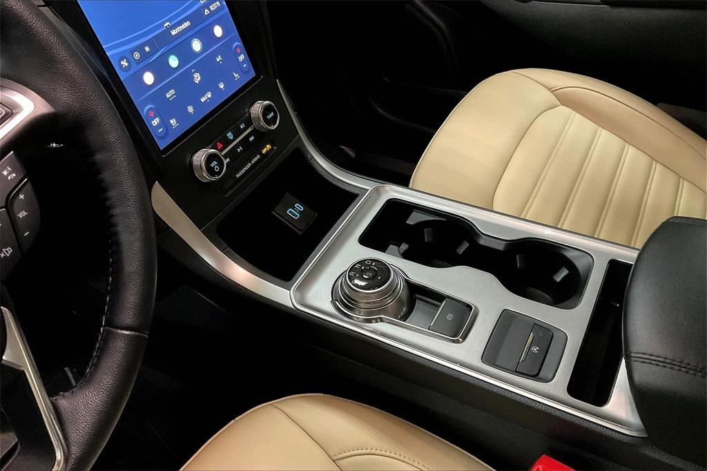 used 2023 Ford Edge car, priced at $27,792