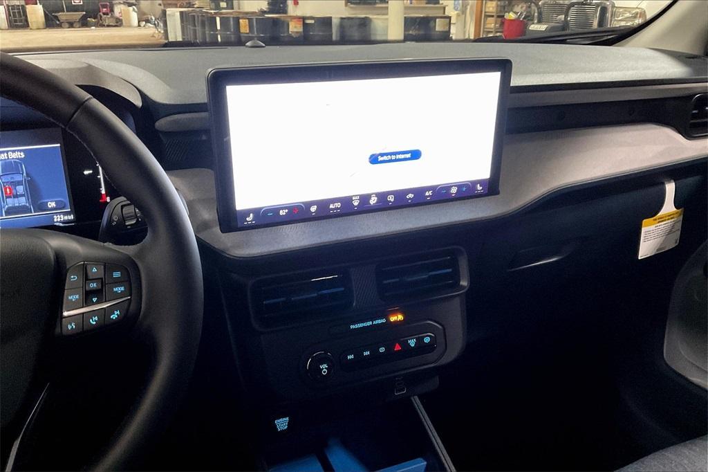 new 2025 Ford Maverick car, priced at $34,160