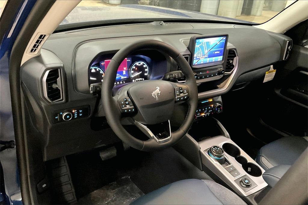 new 2024 Ford Bronco Sport car, priced at $37,277