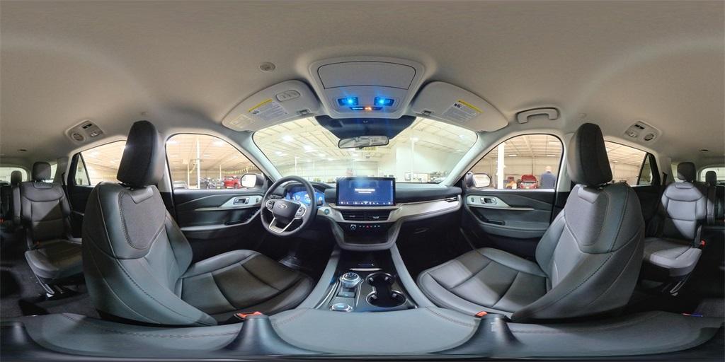 new 2025 Ford Explorer car, priced at $46,285