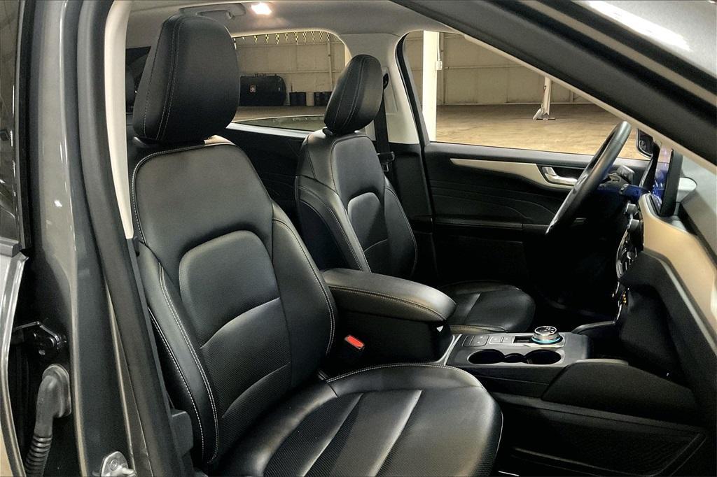 used 2022 Ford Escape car, priced at $20,586