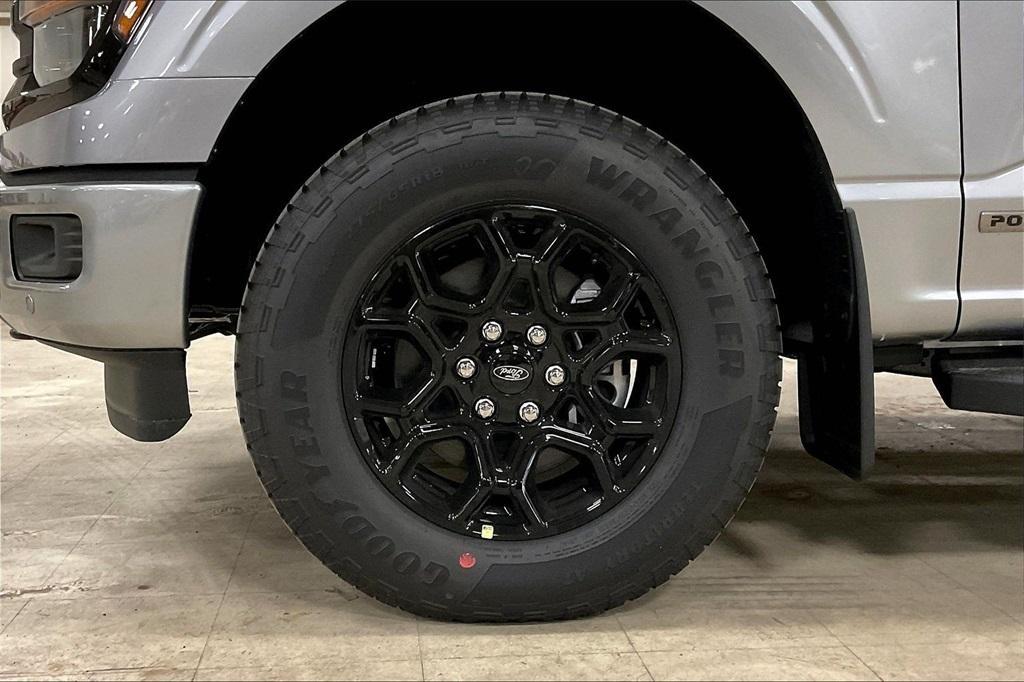 new 2025 Ford F-150 car, priced at $54,528