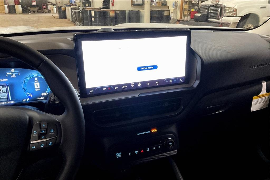 new 2025 Ford Bronco Sport car, priced at $30,452