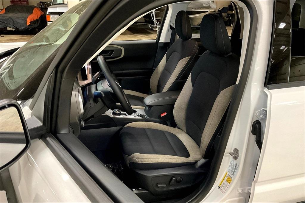 new 2025 Ford Bronco Sport car, priced at $30,452