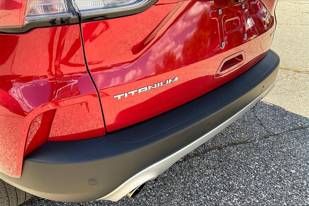 used 2022 Ford Escape car, priced at $25,991