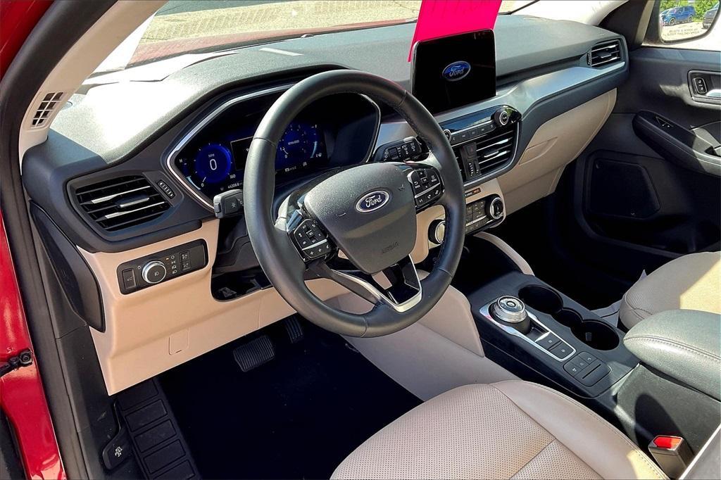 used 2022 Ford Escape car, priced at $25,991