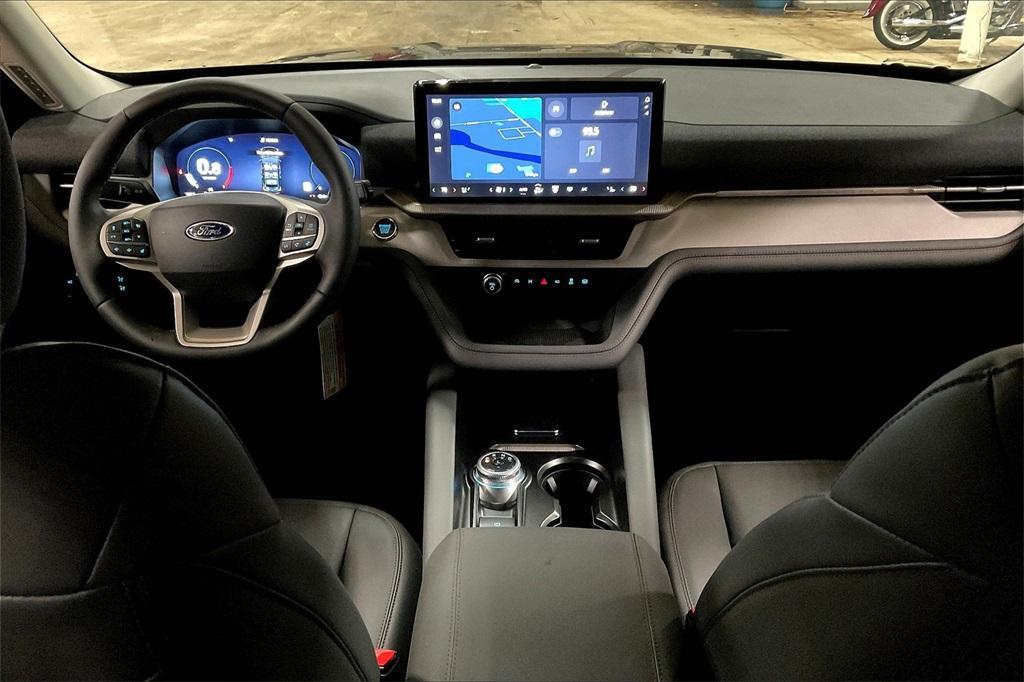 new 2025 Ford Explorer car, priced at $44,157