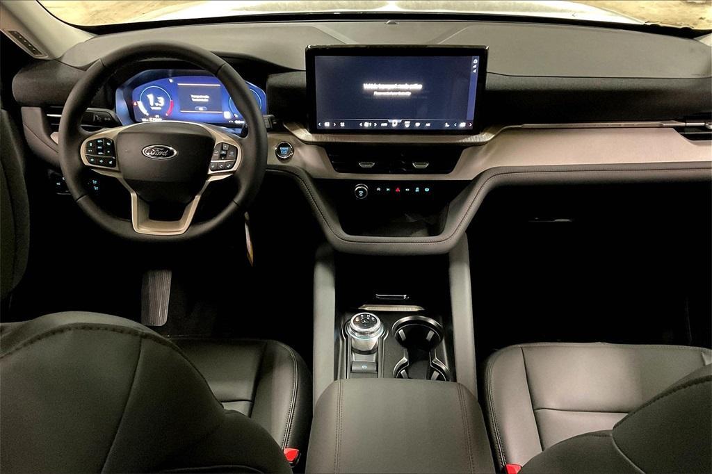 new 2025 Ford Explorer car, priced at $46,865
