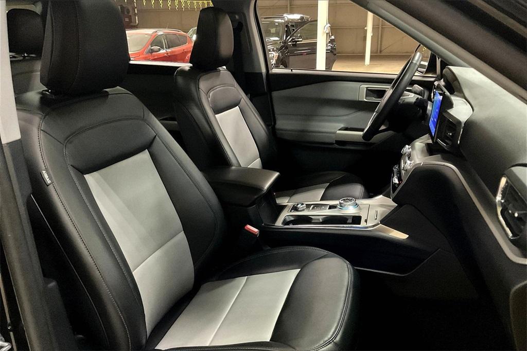 used 2022 Ford Explorer car, priced at $34,379