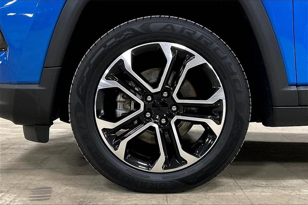 used 2022 Jeep Compass car, priced at $24,383