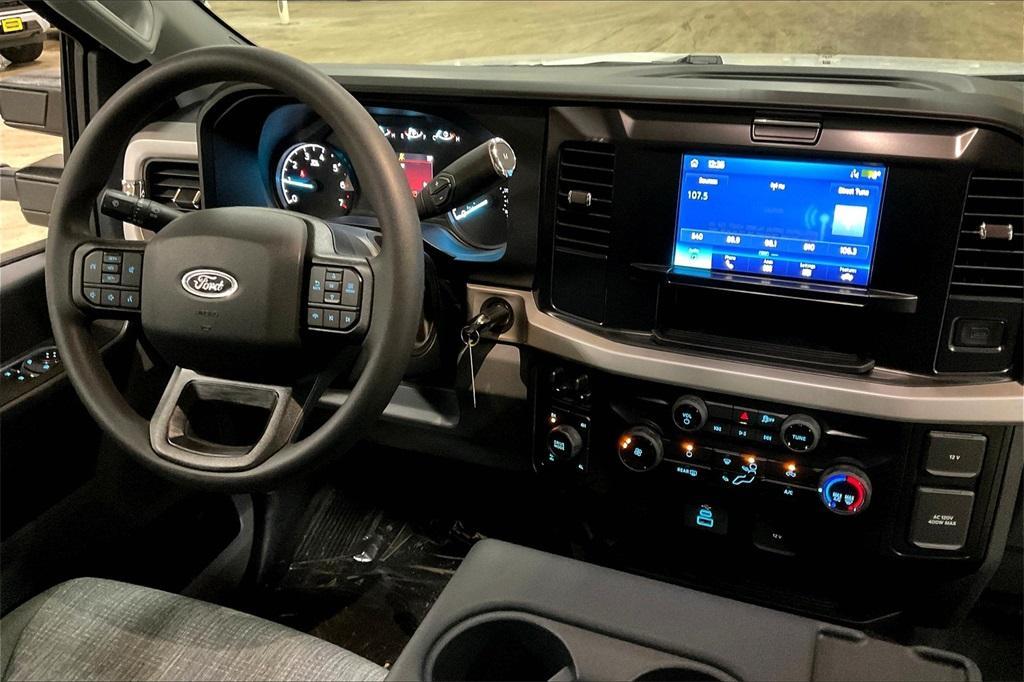 new 2025 Ford F-350 car, priced at $51,670