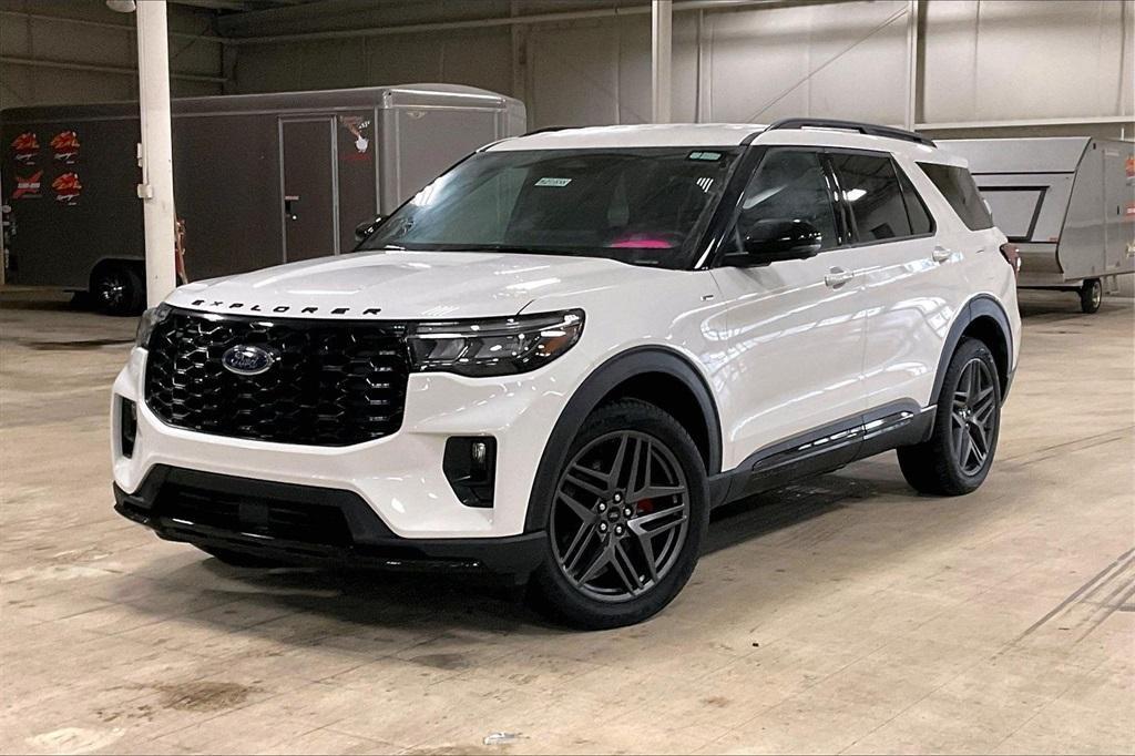 used 2025 Ford Explorer car, priced at $39,949