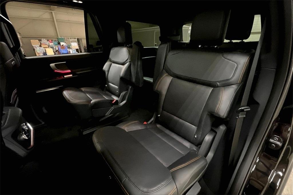 new 2025 Ford Expedition car, priced at $80,793