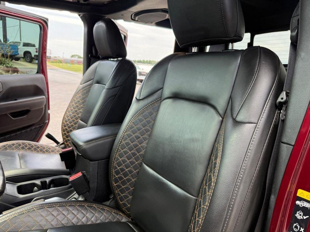 used 2021 Jeep Gladiator car, priced at $38,388
