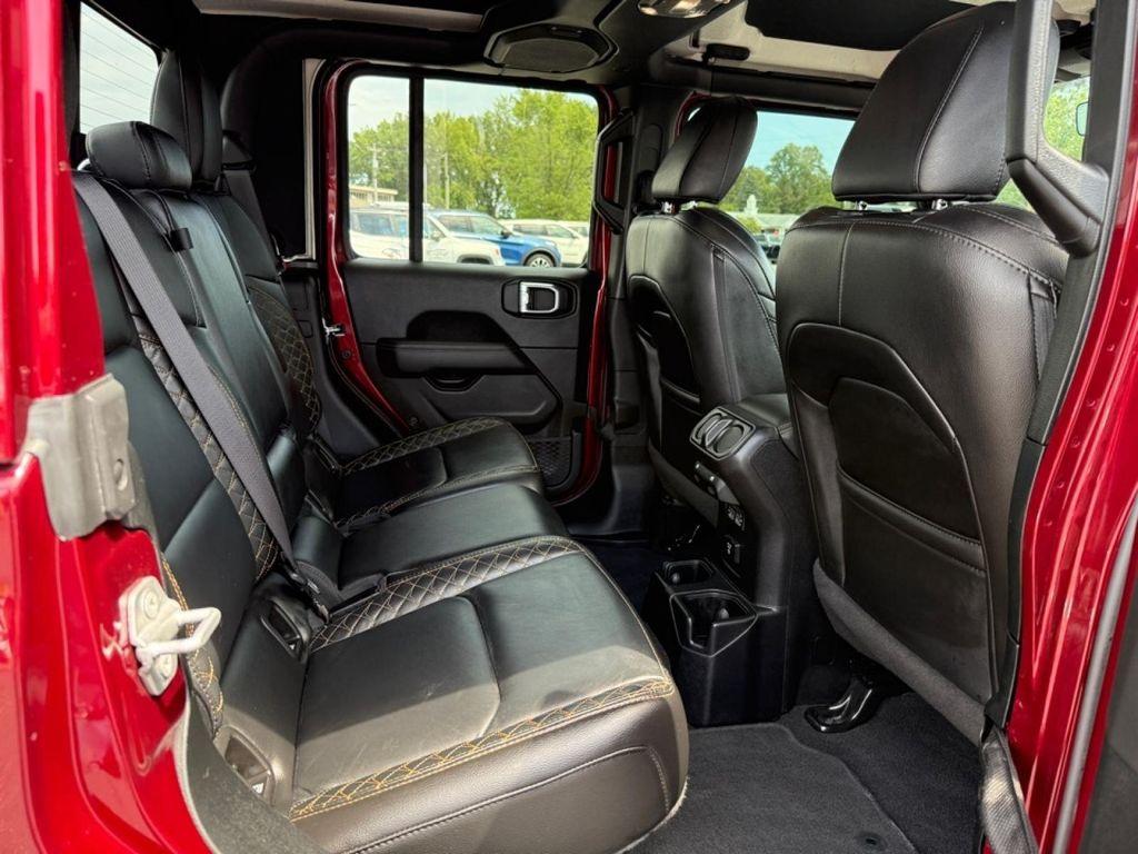 used 2021 Jeep Gladiator car, priced at $38,388