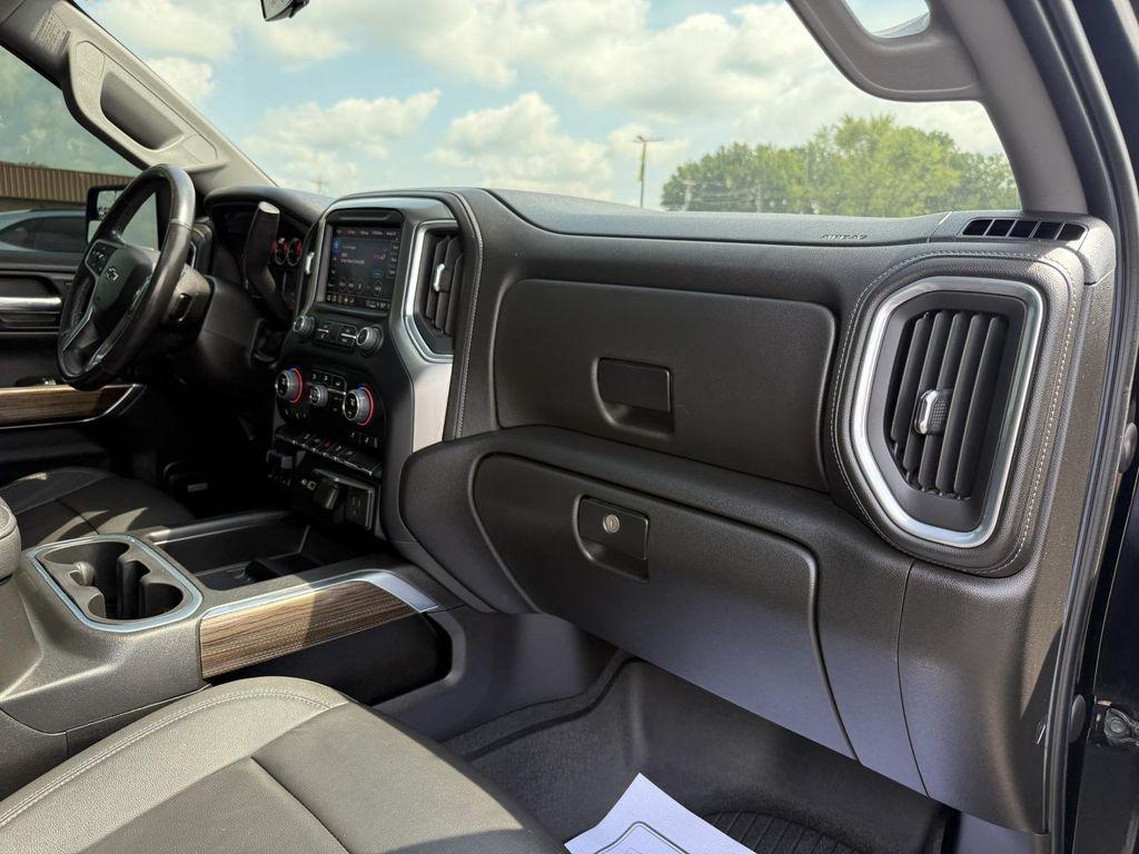 used 2022 Chevrolet Silverado 1500 car, priced at $38,880
