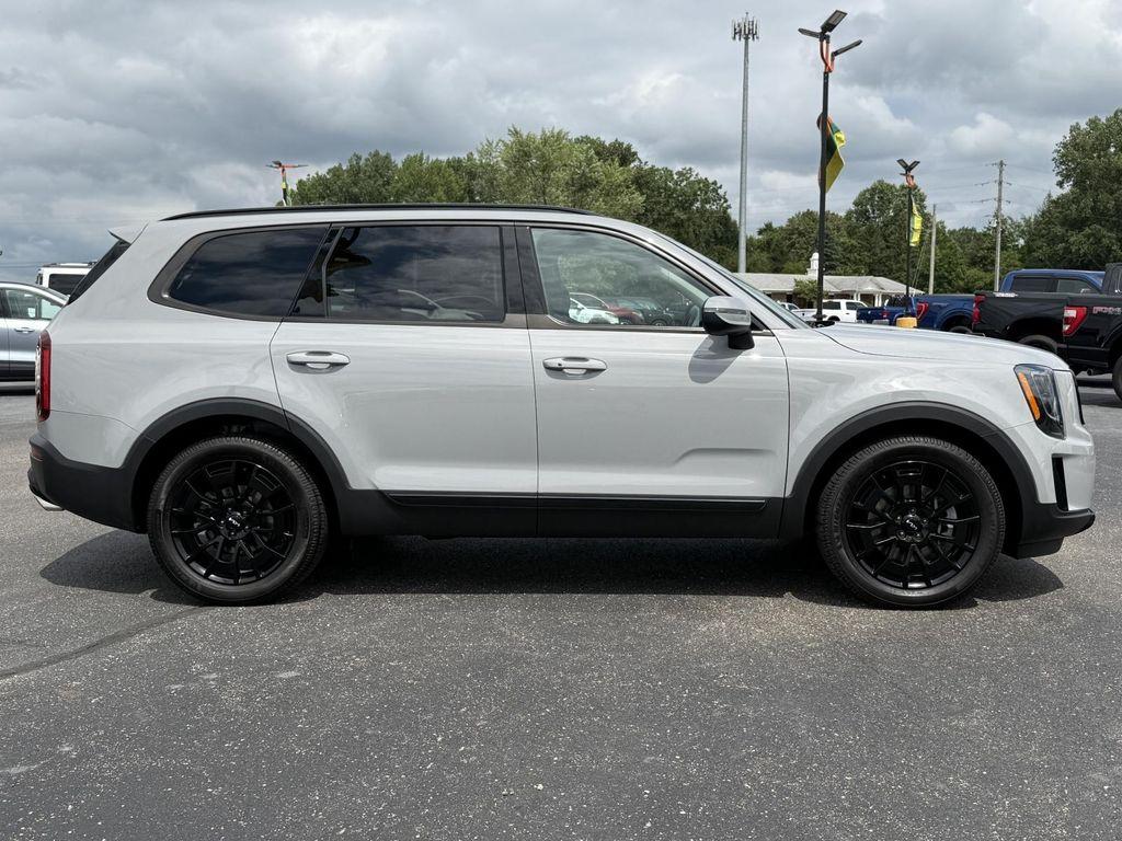 used 2022 Kia Telluride car, priced at $30,880