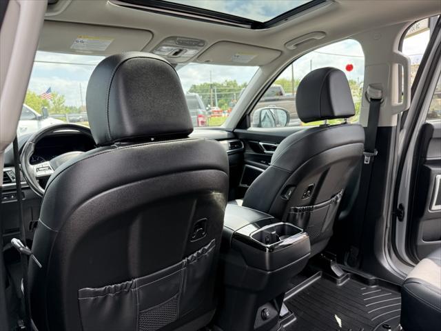 used 2022 Kia Telluride car, priced at $30,880