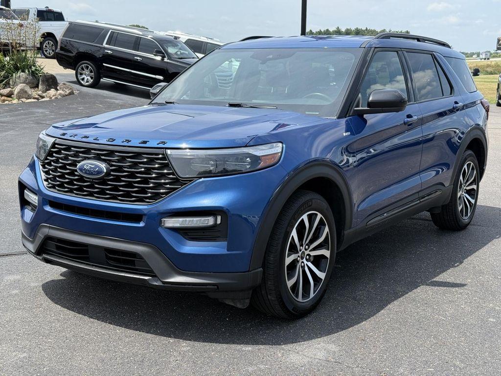 used 2022 Ford Explorer car, priced at $32,255